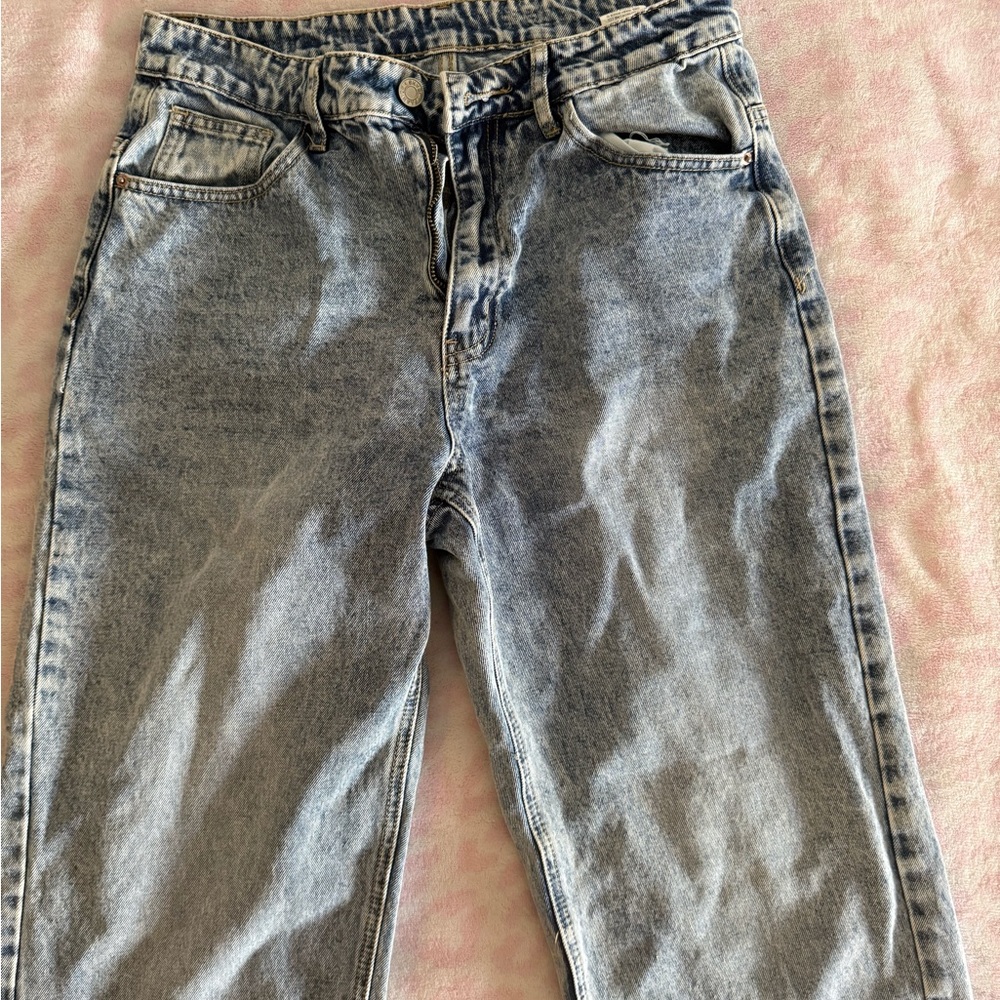 Women’s Blue Acid Wash Jeans